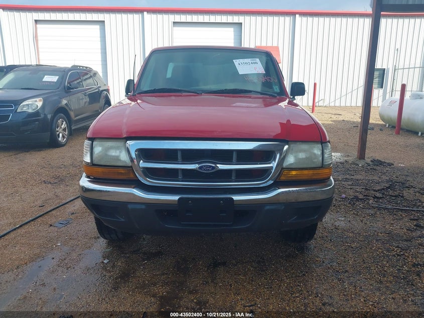 2000 Ford Ranger Xl/Xlt VIN: 1FTYR10C4YPB42945 Lot: 43502400
