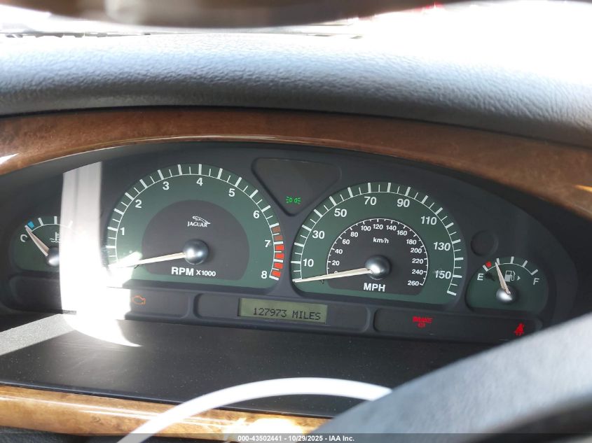 2004 Jaguar S-Type 4.2L V8 VIN: SAJEA01U04HM98908 Lot: 43502441