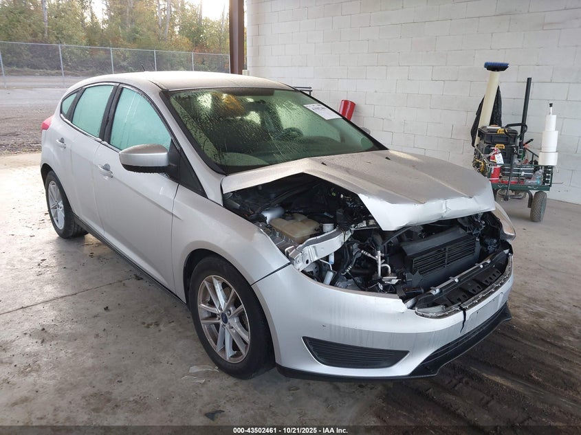 2018 FORD FOCUS SE - 1FADP3K24JL225038