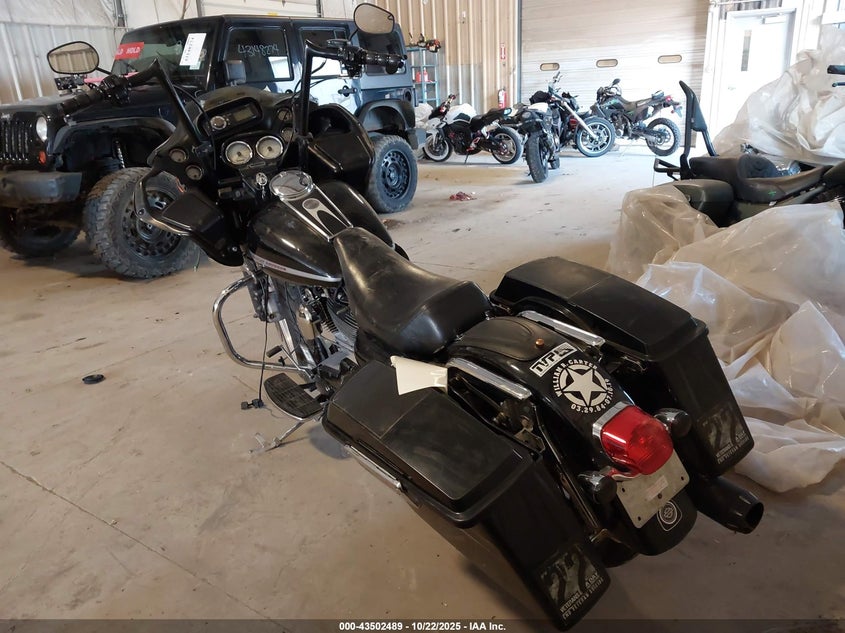 2004 HARLEY-DAVIDSON FLTRI 1HD1FSW184Y609275