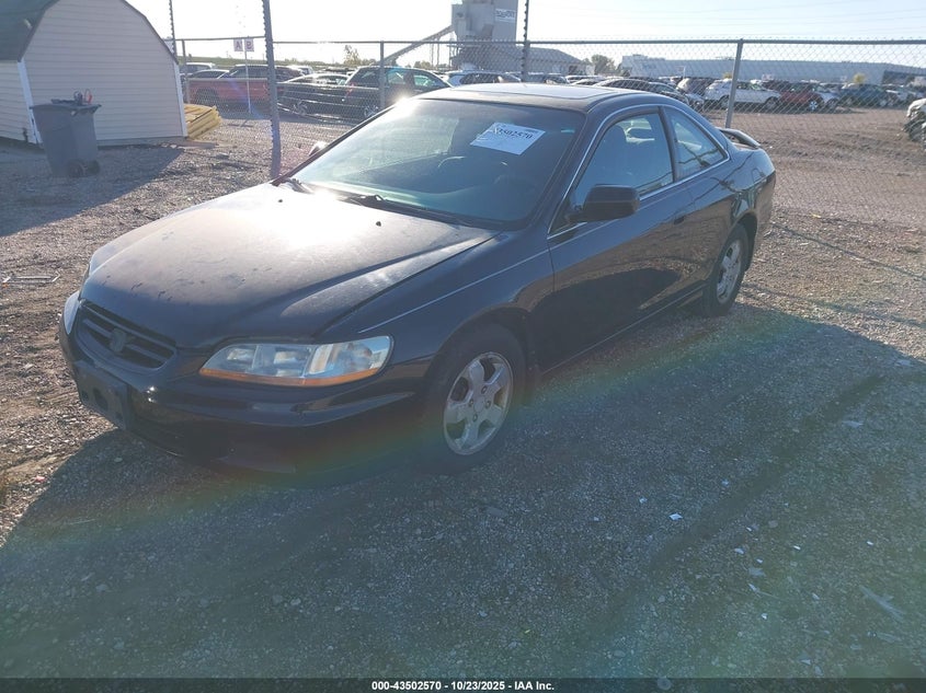 1HGCG32552A009925 2002 HONDA ACCORD photo no. 2