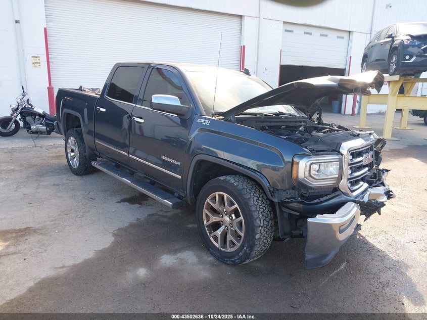 GMC SIERRA 1500 SLT