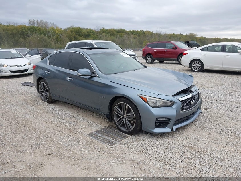 INFINITI Q50 3.0T SPORT