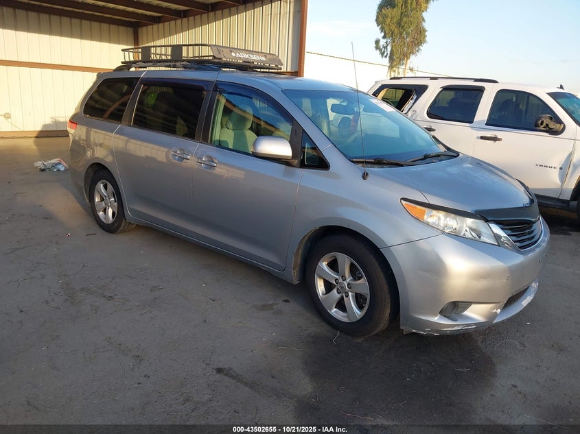 2014 TOYOTA SIENNA LE V6 8 PASSENGER - 5TDKK3DC0ES457615