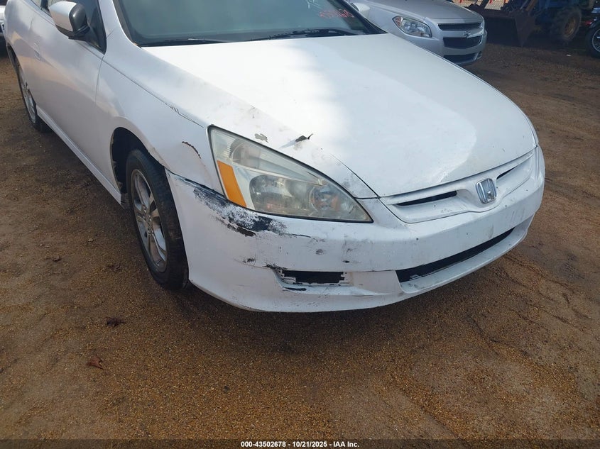 1HGCM727X7A012330 2007 HONDA ACCORD photo no. 6