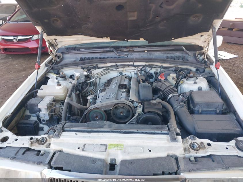 1998 Volvo S90 VIN: YV1KS9606W1123796 Lot: 43502719