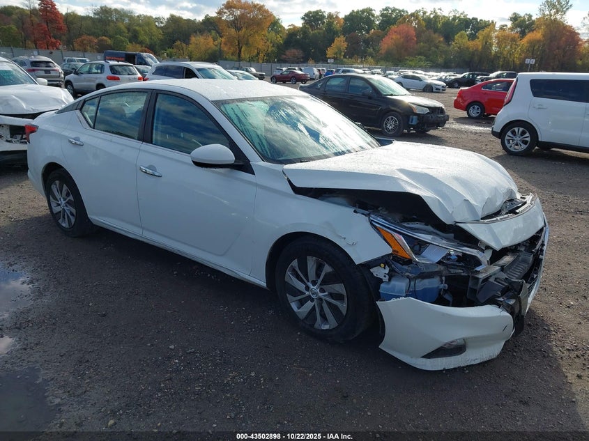 NISSAN ALTIMA S FWD