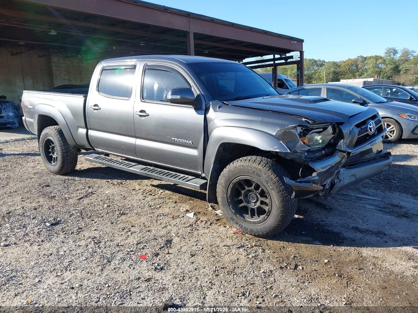 TOYOTA TACOMA BASE V6