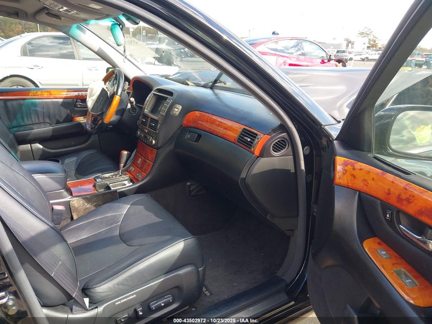 JTHBN36F940163273 2004 LEXUS LS photo no. 5