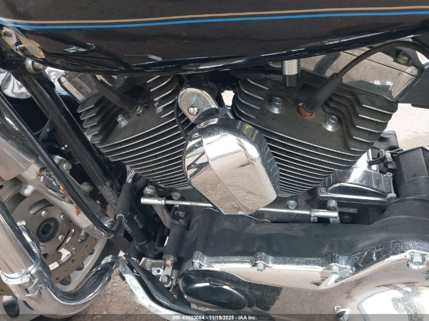 2013 Harley-Davidson Flhr Road King VIN: 1HD1FBM13DB600697 Lot: 43503084