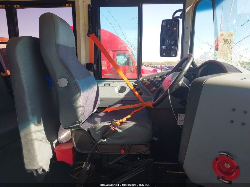 2023 Ic Corporation 3000 Ce - 4DRBUC8N4PB082484