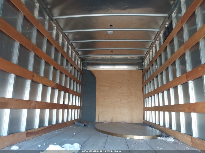 2017 Isuzu Npr Hd Gas Reg VIN: 54DC4W1B8HS808158 Lot: 43503285