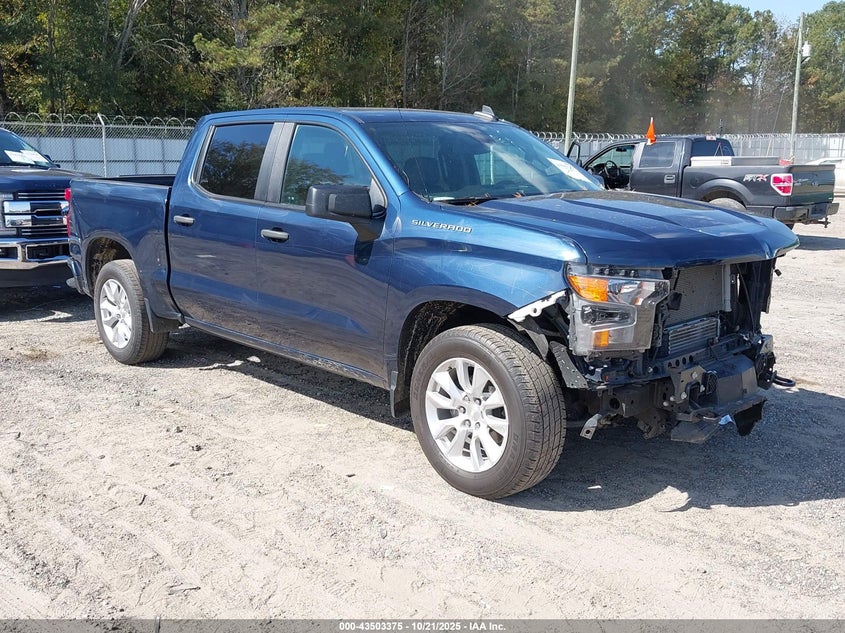 CHEVROLET SILVERADO 1500 2WD SHORT BED CUSTOM