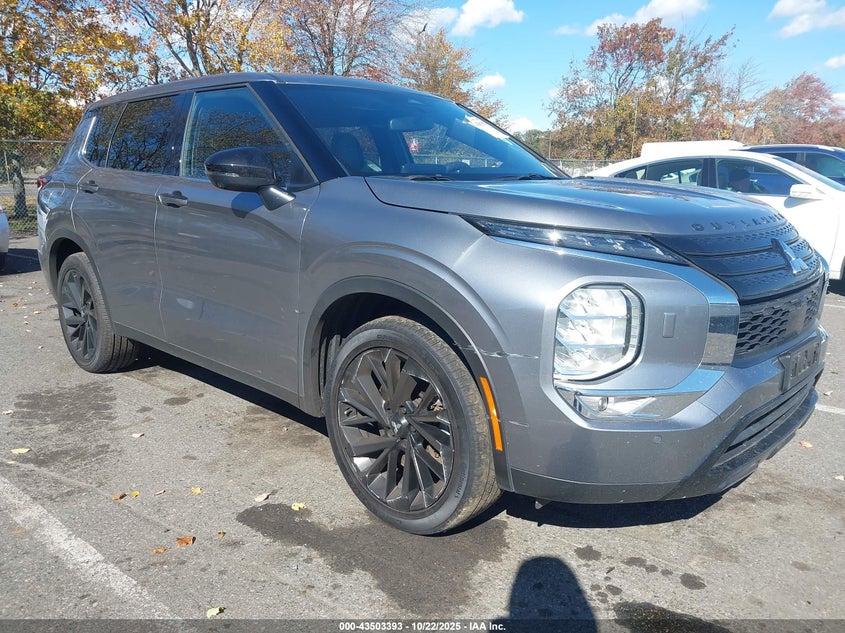 MITSUBISHI OUTLANDER SE BLACK EDITION