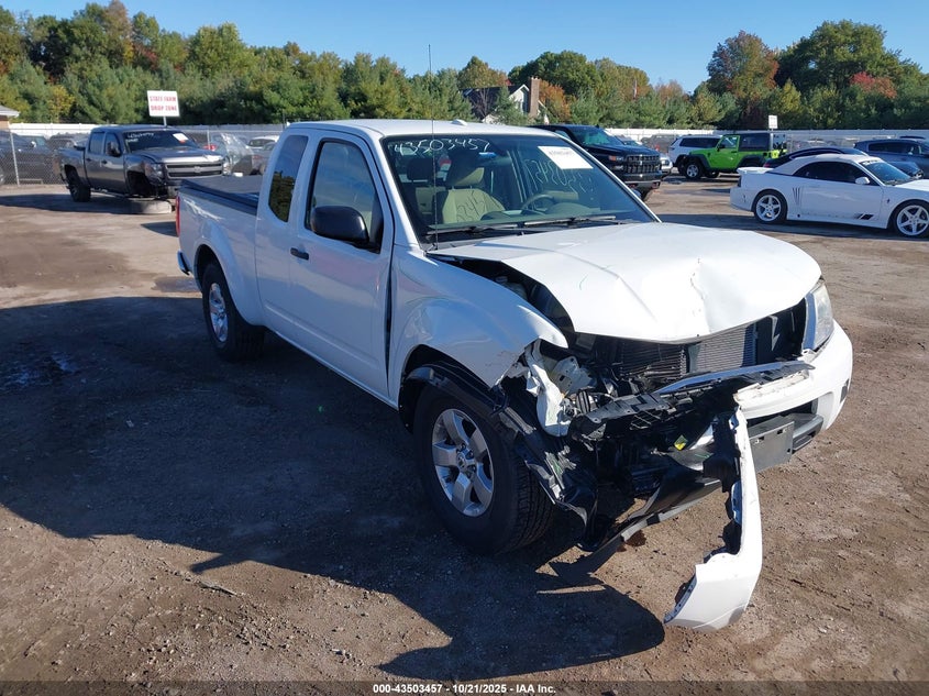 2013 NISSAN FRONTIER SV-I4 - 1N6BD0CT1DN737832