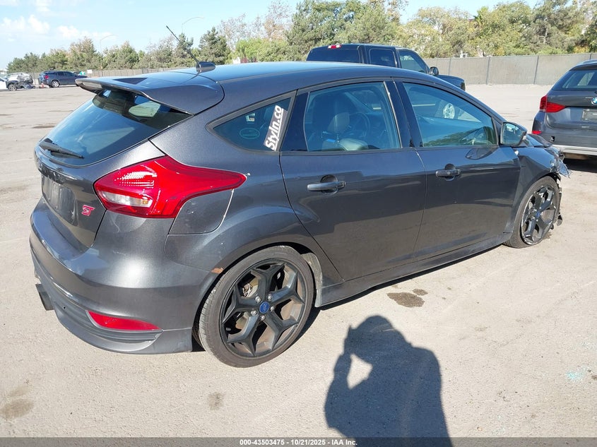 2016 FORD FOCUS ST - 1FADP3L97GL261777