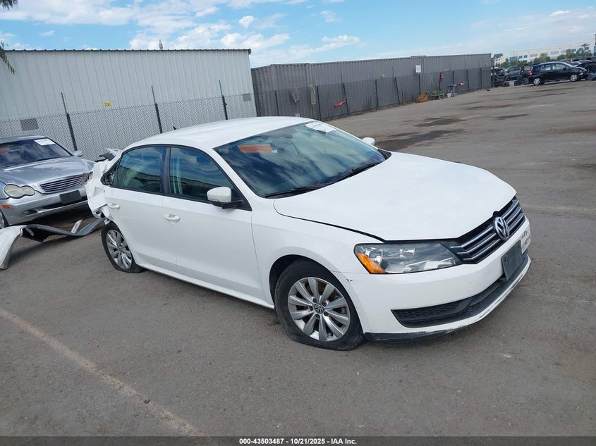 VOLKSWAGEN PASSAT 2.5L S