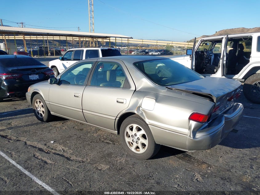 JT2BF28K5X0150813 1999 TOYOTA CAMRY photo no. 3