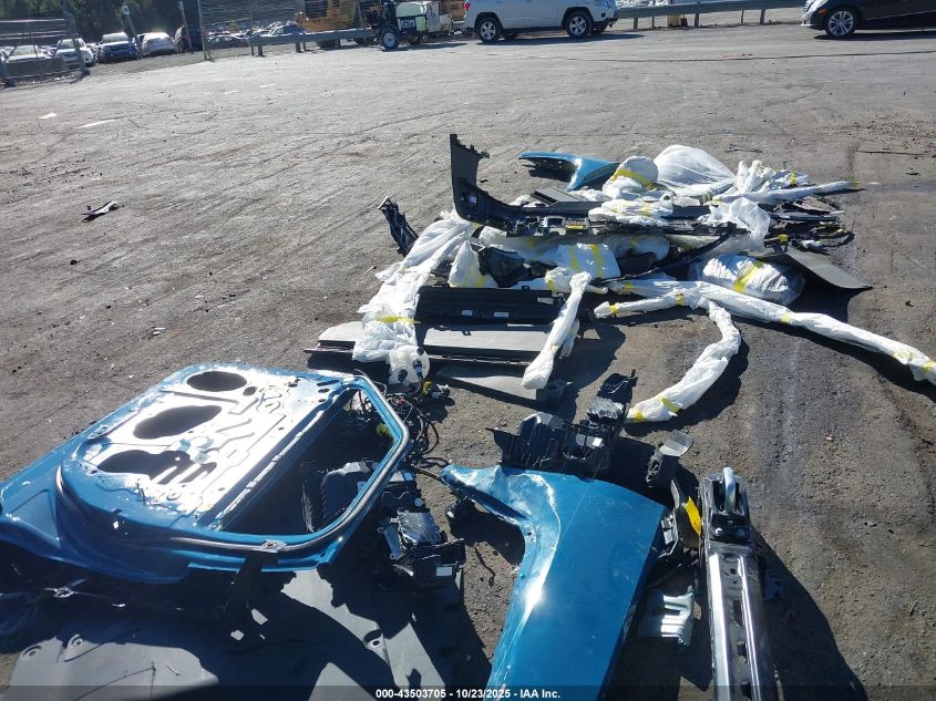 2025 Rivian R1S Adventure Dual Motor Large Pack/Adventure Dual Motor Max Pack VIN: 7PDSGBBA6SN066086 Lot: 43503705