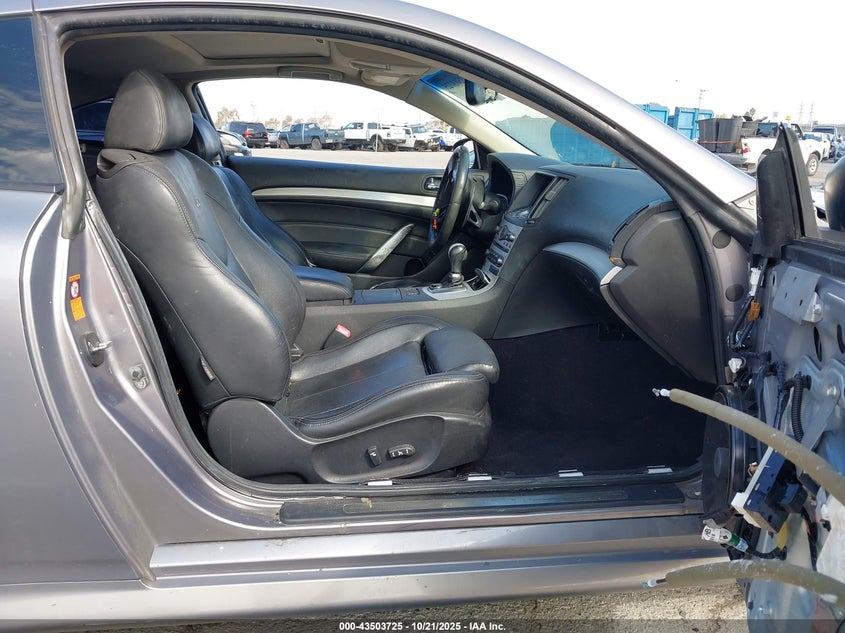 JNKCV64E48M121897 2008 INFINITI G photo no. 5