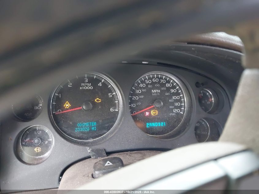 2007 GMC Yukon Slt VIN: 1GKFK13037R349556 Lot: 43503937