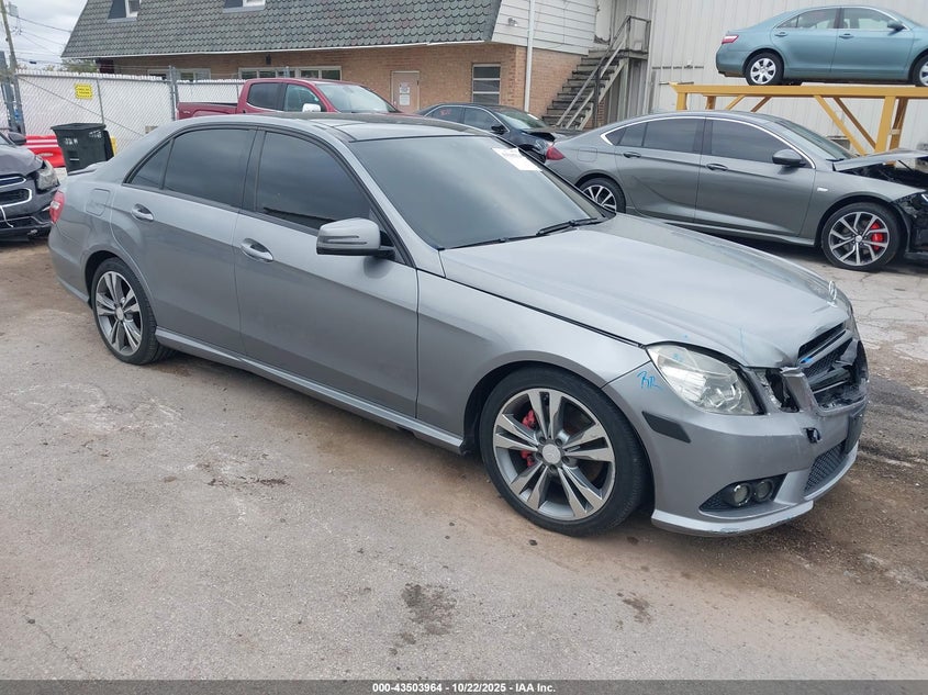 MERCEDES-BENZ E-CLASS 4MATIC