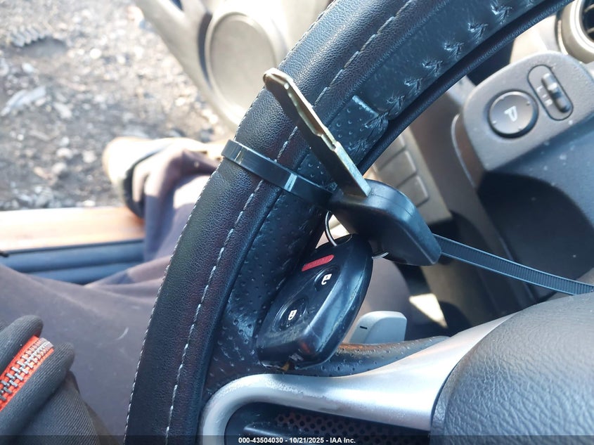 2009 Honda Fit Sport VIN: JHMGE88439S041499 Lot: 43504030