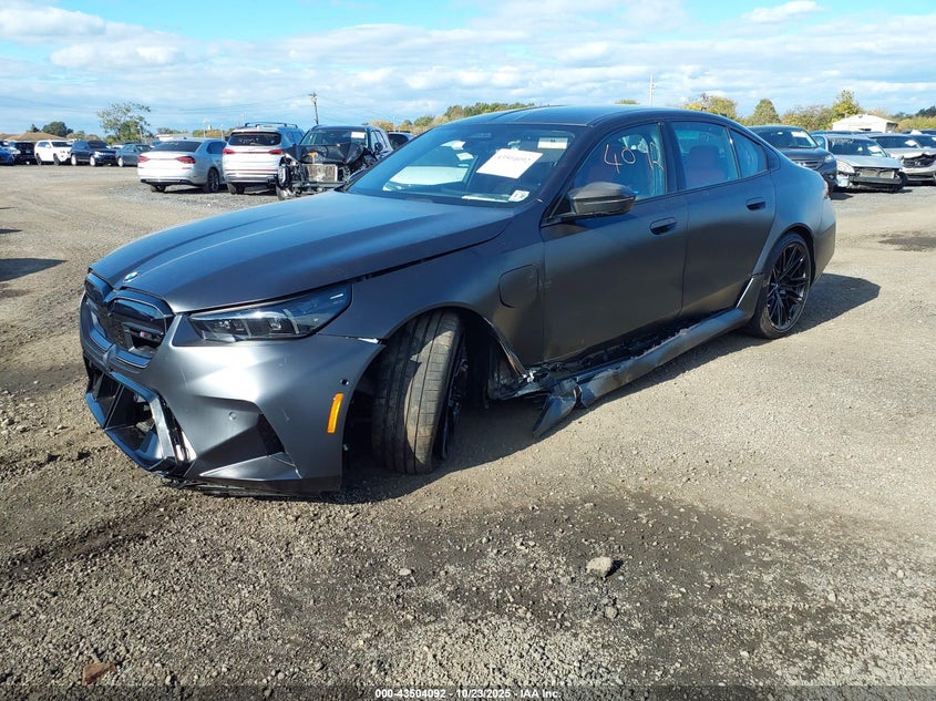 Vin: wbs83fk02scu36580, lot: 43999054, bmw m5 20252