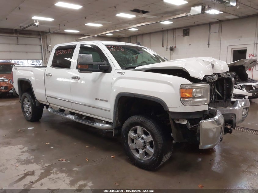 GMC SIERRA 2500HD SLT