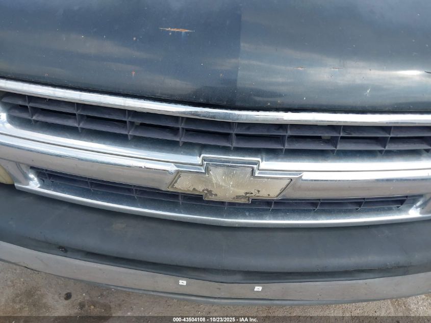 2005 Chevrolet Suburban 1500 Ls VIN: 1GNEC16Z15R173836 Lot: 43504108