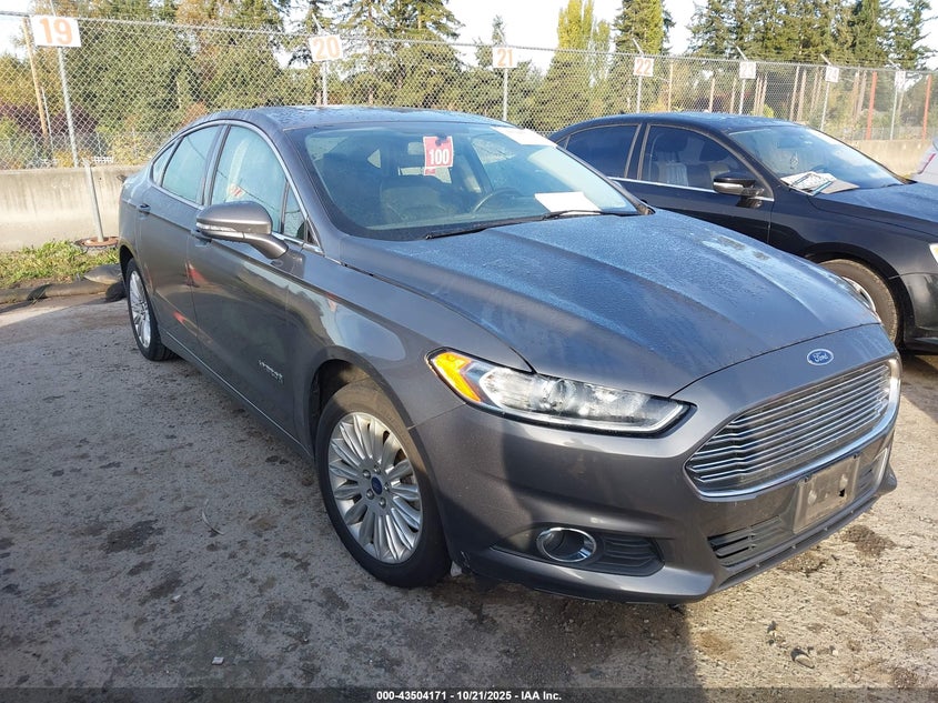 FORD FUSION HYBRID SE