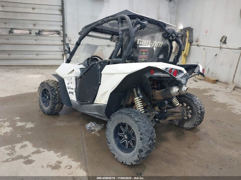 2015 CAN-AM MAVERICK 1000 R 3JBPGAP27FJ000269