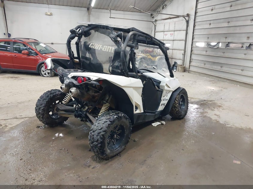 2015 CAN-AM MAVERICK 1000 R 3JBPGAP27FJ000269