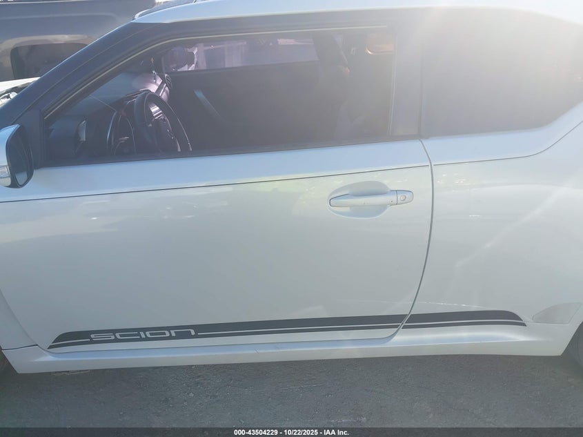 2015 Scion Tc VIN: JTKJF5C72FJ005088 Lot: 43504229