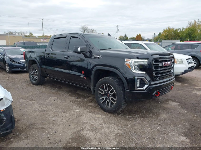 GMC SIERRA 1500 4WD SHORT BOX AT4