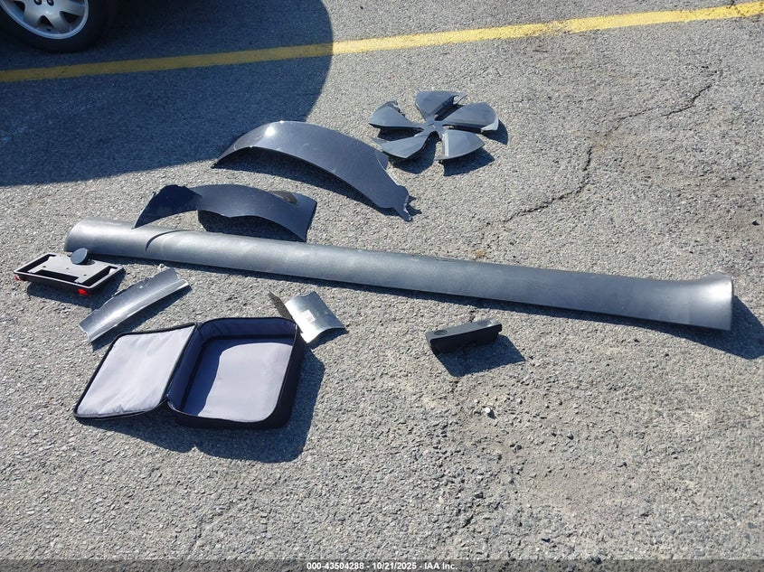 7SAYGDEE0TF438990 2026 TESLA MODEL Y photo no. 12