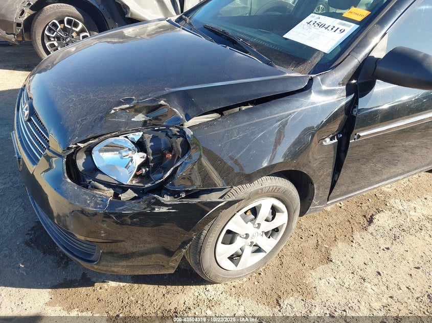 2008 Hyundai Accent Gls VIN: KMHCN46C78U232151 Lot: 43504319