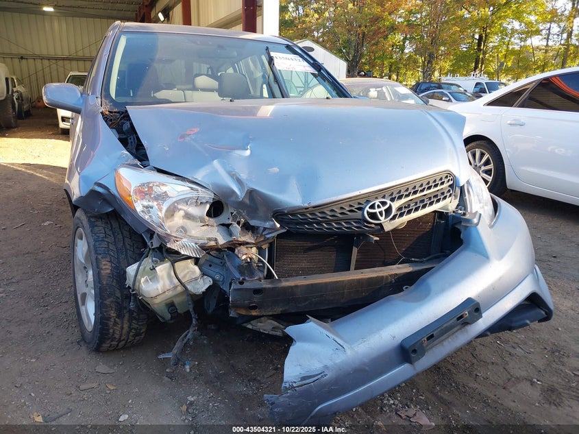 2005 Toyota Matrix Xr VIN: 2T1KR32E35C335811 Lot: 43504321