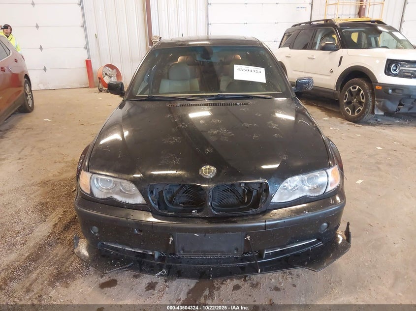 2003 BMW 330Xi VIN: WBAEW53423PG23521 Lot: 43504324
