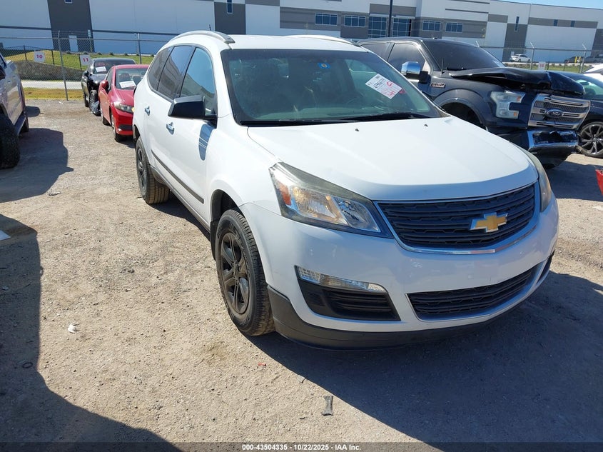 CHEVROLET TRAVERSE LS