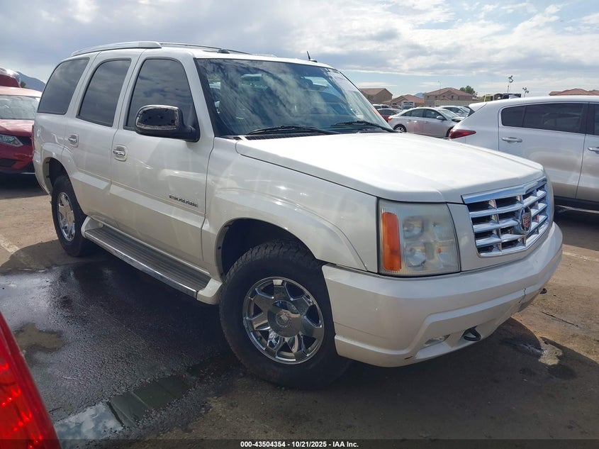 1GYEK63N95R217134 2005 CADILLAC ESCALADE photo no. 2