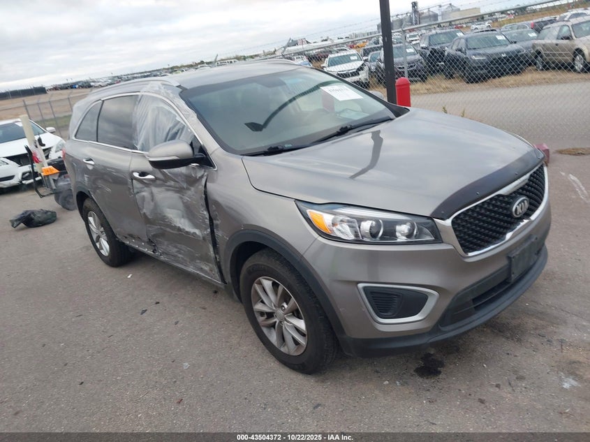 KIA SORENTO 2.4L LX