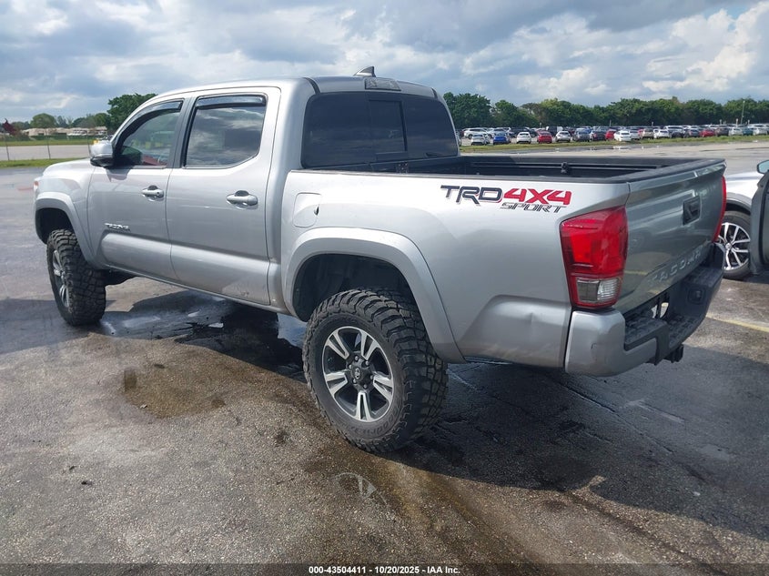 2017 TOYOTA TACOMA 5TFCZ5AN4HX073613
