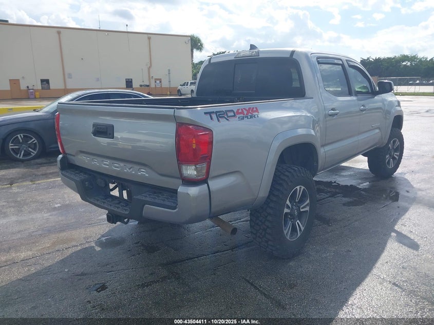 2017 TOYOTA TACOMA 5TFCZ5AN4HX073613