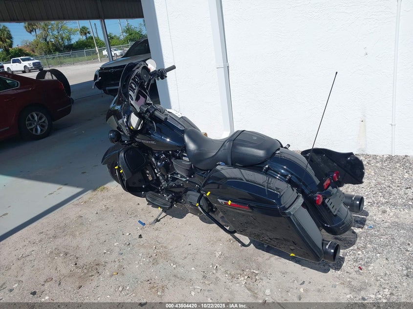 2019 HARLEY-DAVIDSON FLHXS 1HD1KRP10KB684605