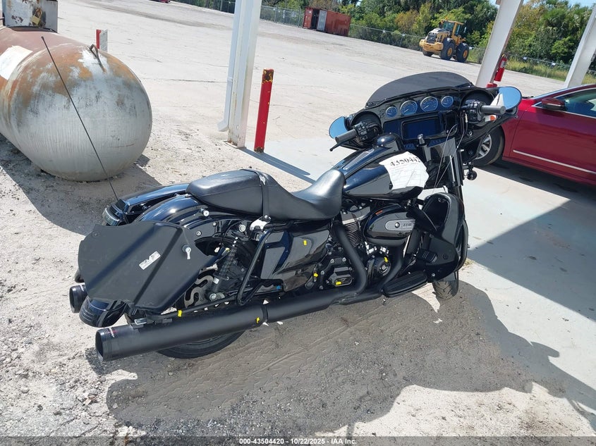 2019 HARLEY-DAVIDSON FLHXS 1HD1KRP10KB684605