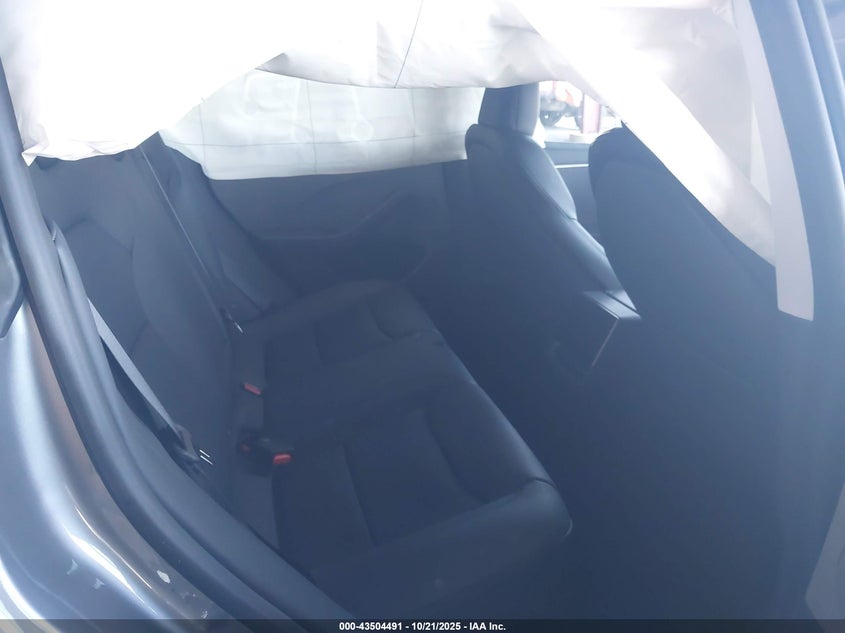 2025 Tesla Model 3 Long Range Rear-Wheel Drive VIN: 5YJ3E1EA8SF929430 Lot: 43504491