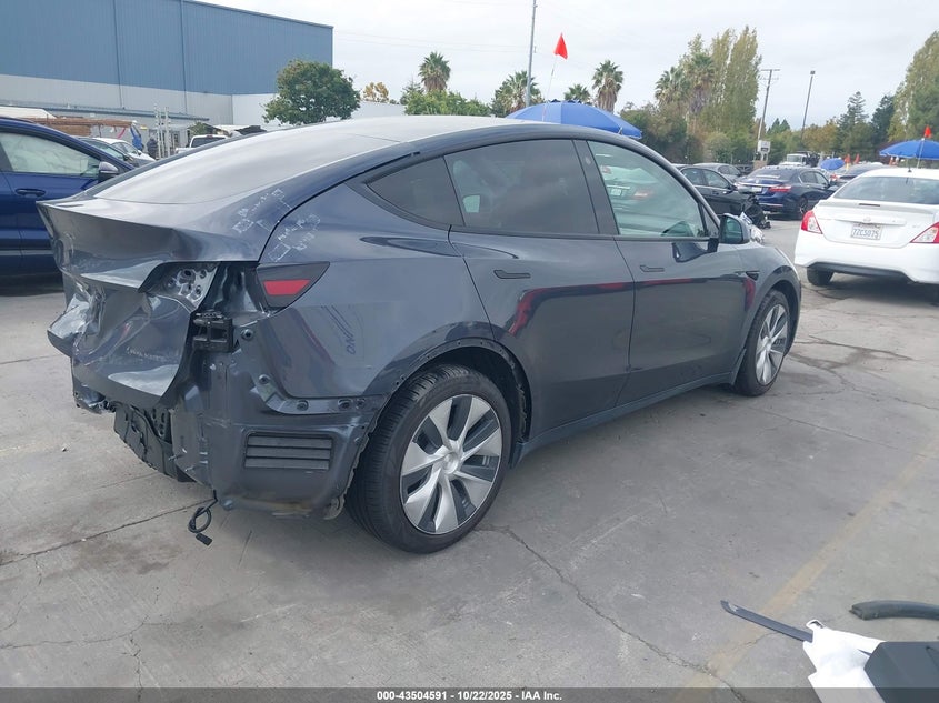 VIN 7SAYGDEE9NF337966 2022 TESLA MODEL Y LONG RANGE DUAL MOTOR ALL-WHEEL DRIVE