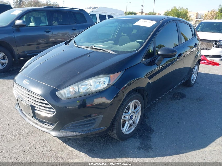 3FADP4EJ2JM144305 2018 FORD FIESTA photo no. 2