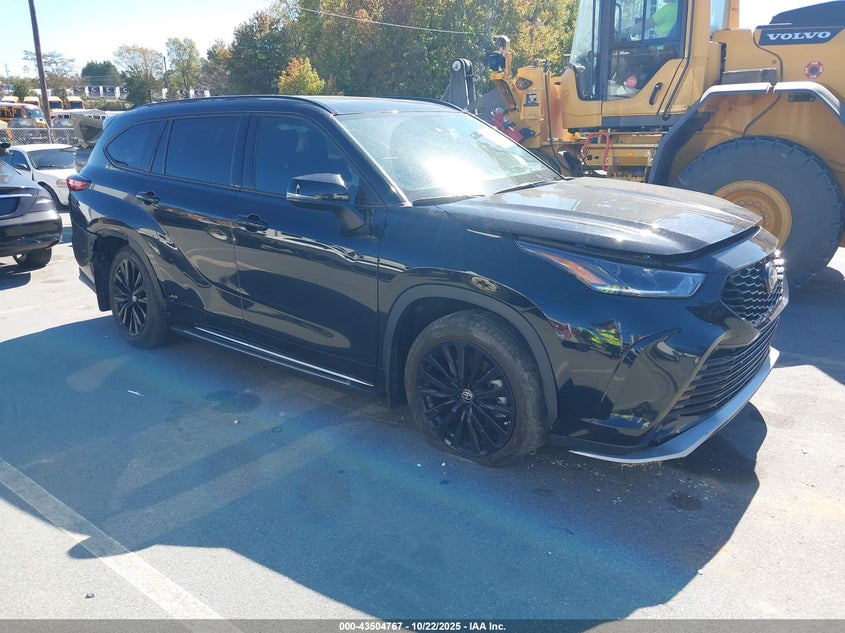 TOYOTA HIGHLANDER XSE